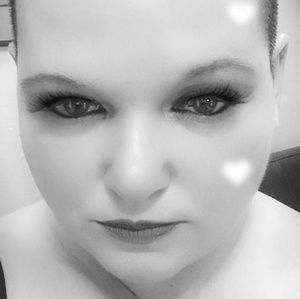 Meet your Posher, Donna marie